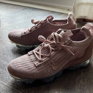 Nike Women's Pink Vapormax